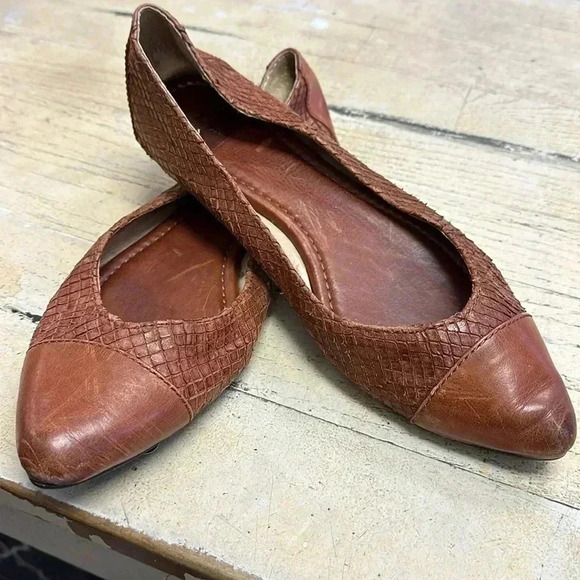 Frye Company Regina Cap Toe Ballet Size 8 - Picture 1 of 7